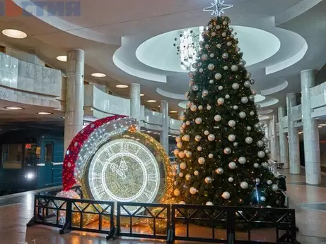Головну новорічну ялинку Харкова вдруге встановлять у метро