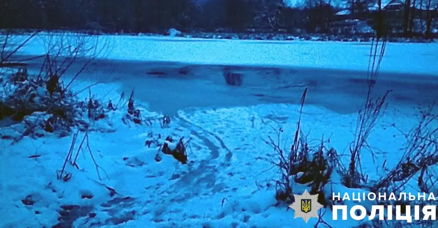 На Житомирщине почтальон спасла двух подростков, тонувших в ледяной воде