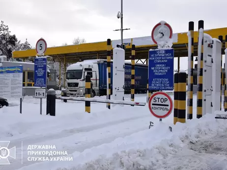 Польские перевозчики снова заблокировали проезд грузовиков через «Дорогуск – Ягодин»