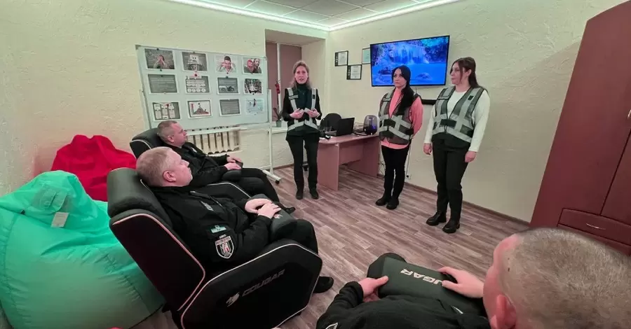 В Киевской полиции открылась комната психологической разгрузки для спецназовцев
