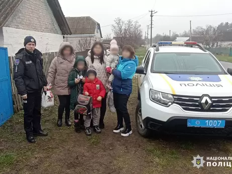 В Черкасской области мать оставила трех детей и ушла на двое суток из дома