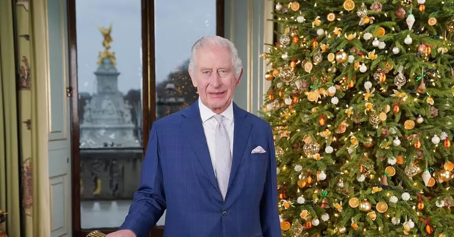 Букингемский дворец показал портрет Чарльза III, намекнув на тайное послание в его рождественском обращении