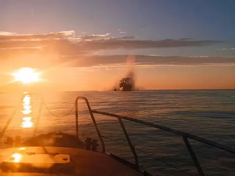 В Черном море на российской мине подорвалось гражданское судно под флагом Панамы, двое моряков ранены