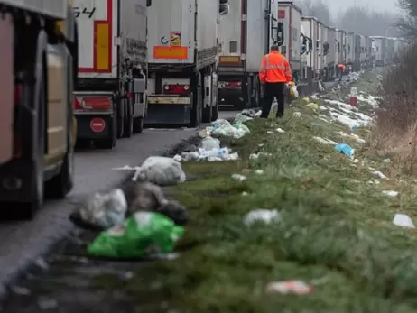 Польские фермеры снова заблокировали движение грузовиков на одном из пунктов пропуска