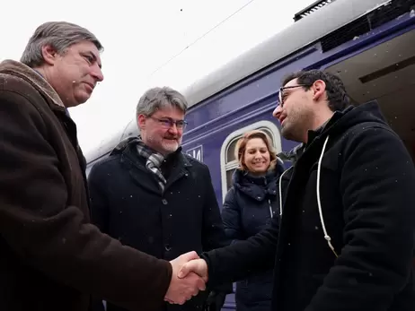 Новоназначенный глава МИД Франции Стефан Сежурне прибыл в Киев