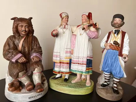 З України намагалися вивезти рідкісні порцелянові статуетки 