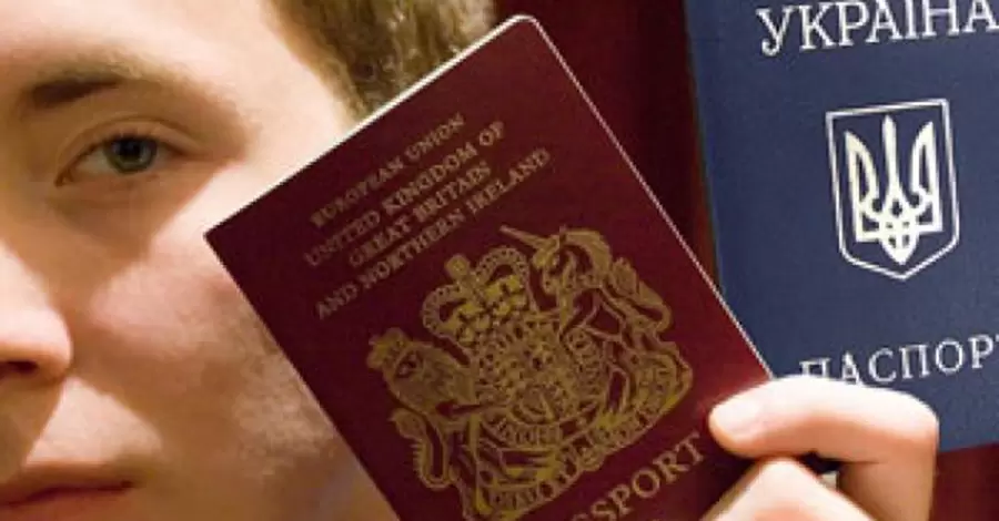 Хто зможе отримати множинне громадянство: два паспорти можна, але не всім