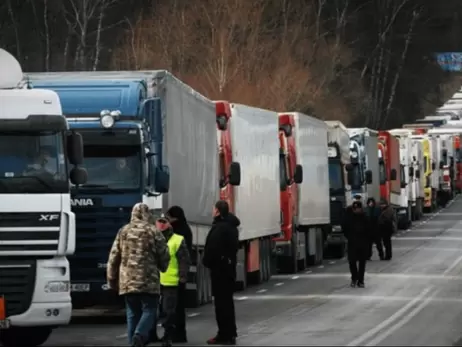 Польські перевізники заявили, що відновлять блокування кордону з Україною 