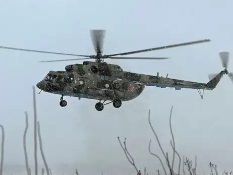 В РФ разбился вертолет Ми-8, его обломки обнаружили в воде