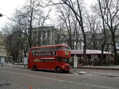 Легендарное кафе-автобус LennyBus в последний раз проедется по Киеву
