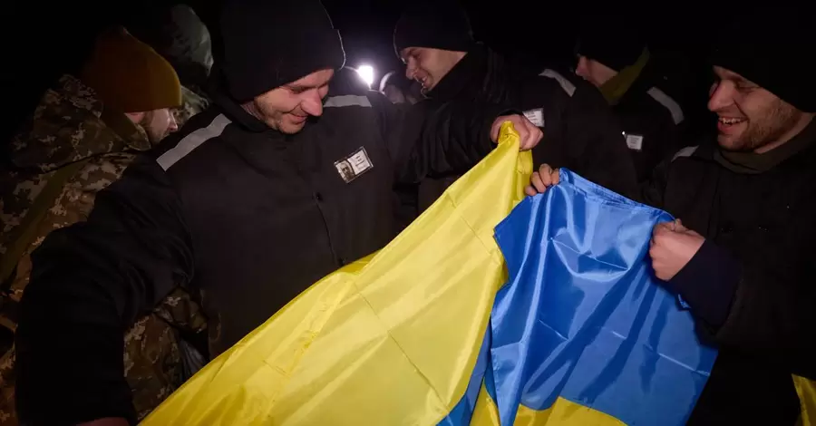Україна повернула ще 100 людей із полону РФ 