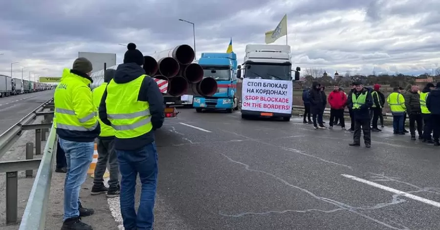 Из-за забастовки фермеров на польской границе 
