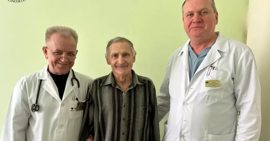 Львовские врачи впервые удалили пораженное легкое, не вскрывая грудную клетку 