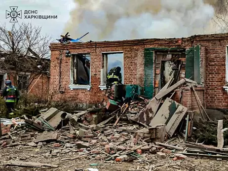 Росіяни обстріляли медпункт у селі на Харківщині