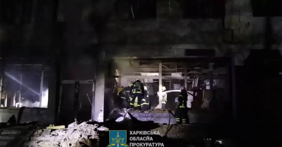 РФ тричі за вечір била по Харківщині, пошкоджені приватні будинки та підприємство