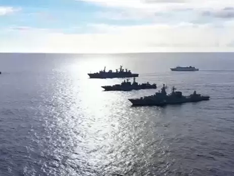 Росіяни знову вивели ракетоносії у Чорне море, - Гуменюк