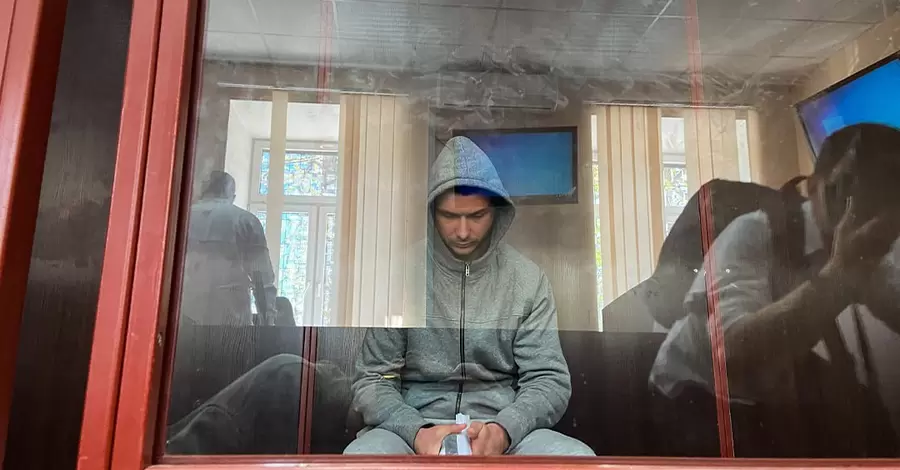 Подозреваемого в убийстве подростка в киевском фуникулере арестовали