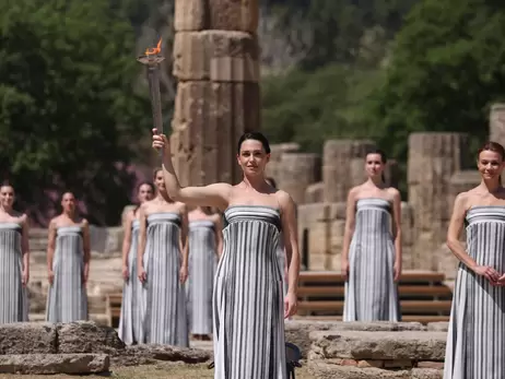 У Греції запалили олімпійський вогонь з нагоди літніх Ігор у Парижі