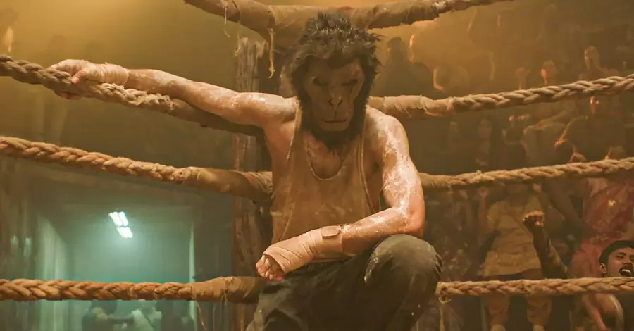 Лохматая обезьяна против индийских властей: за что хвалят и критикуют фильм «Манкимэн»