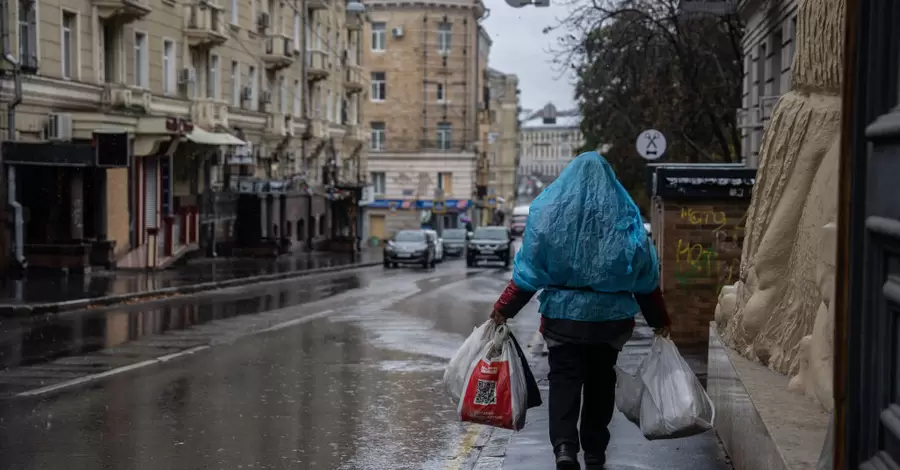 Синоптики обіцяють дощі у більшості регіонів України
