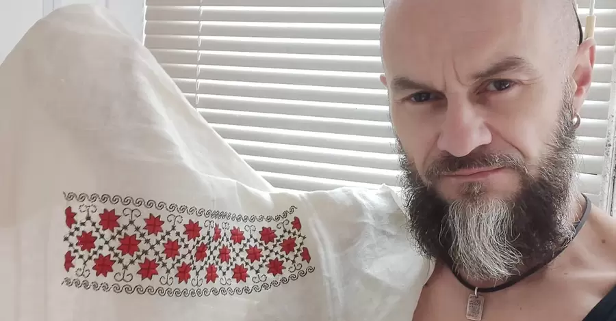 Ветеран и его вышиванки: "Байрактар" ​​крестиком и особый орнамент на боевой рубашке