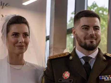 «Слуга народу» Марія Мезенцева вийшла заміж за командира підрозділу 