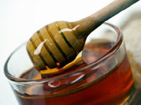 Учёные доказали, что мёд убивает вредные бактерии  