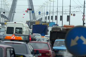 Московский мост собираются закрыть на ремонт 