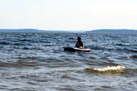 В Одессе двое мужчин уплыли в море на матрасе 
