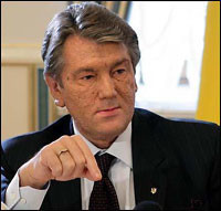 Ющенко решил сократить социальные расходы 