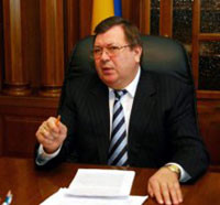 А в Лисичанске за срыв отопительного сезона увольняют мэра 