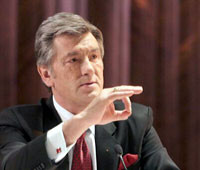 Ющенко пообещал за неделю усмирить гривну 