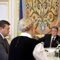 Ющенко считает, что финансовый кризис организовала Тимошенко 