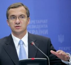 У Ющенко сочли «фарсом» желание Медведева получить украинские долги за газ 