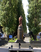 В Киеве переименовали улицу Дмитрия Мануильского 