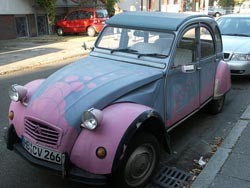 За старый автомобиль французам выплачивают по 1000 евро 