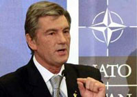 Ющенко заявил, что в НАТО не хотят в основном «невежи» 