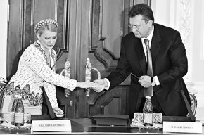 Почему Тимошенко не может объединиться с Януковичем 