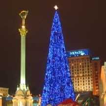 Сегодня в Киеве откроют самую высокую в Европе ёлку 