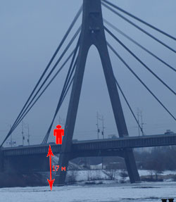 Девушка попыталась сигануть с Московского моста 