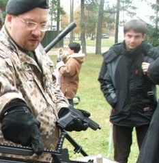 Латвийские генералы жалуются на ожиревших солдат 