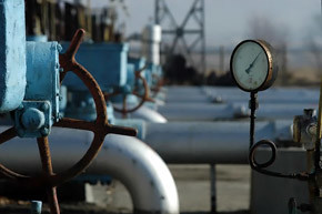 Хроника топливной войны: Киев не пустил российский газ в свою трубу  