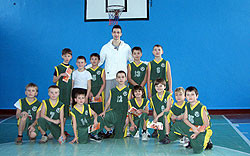 «Звезды» украинского баскетбола воспитывают молодое поколение 