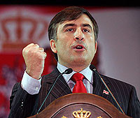 Саакашвили пугает своих сограждан Путиным 