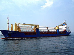 Сомалийские пираты освободили судно с украинцами на борту 