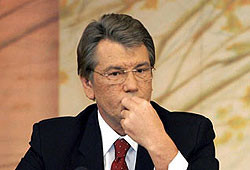 Ющенко начал избирательную кампанию по американским технологиям 