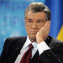 БЮТ просит Ющенко обратить внимание на свой рейтинг 