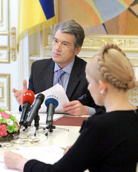 Кризис вынудит Ющенко и Тимошенко пойти на мировую? 