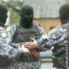Крымских милиционеров, допустивших ошибку при поимке насильника, наказали 