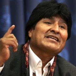 В Боливии президент отнял землю у фермеров и отдал индейцам 